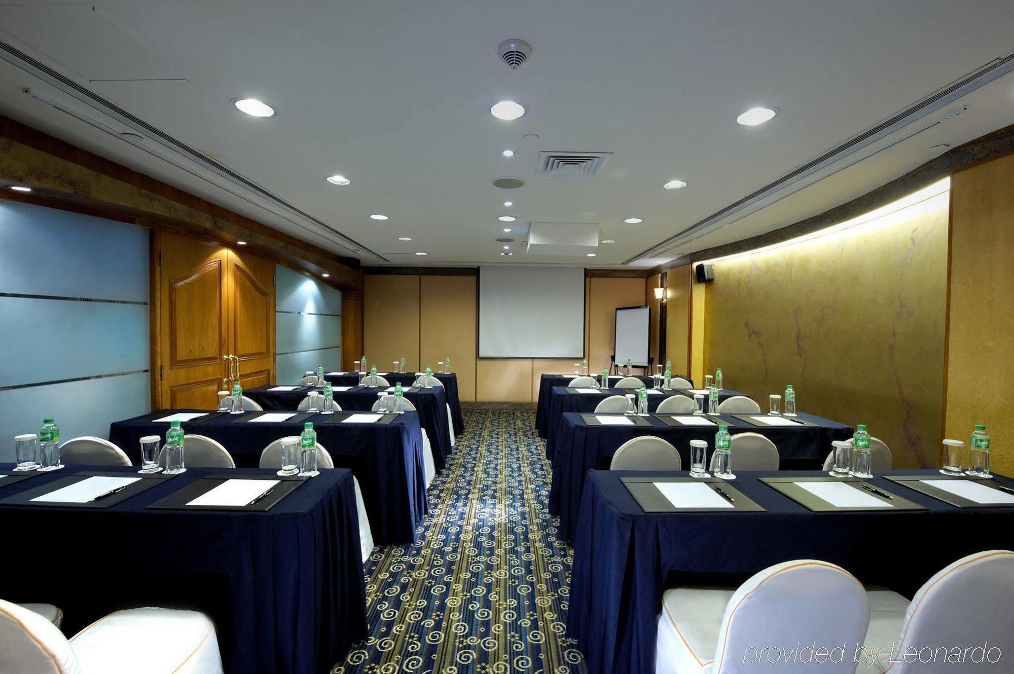 Charterhouse Causeway Bay Otel Hong Kong Dış mekan fotoğraf
